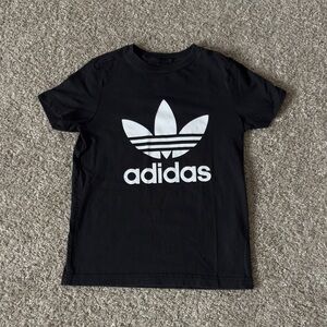 Adidas Boys black short sleeve T-Shirt tee size Small